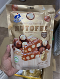 Twinfish Nutofee w/ Macadamia Nuts